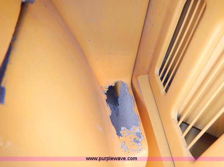 image for item K1651 1998 Chevrolet Blue Bird school bus