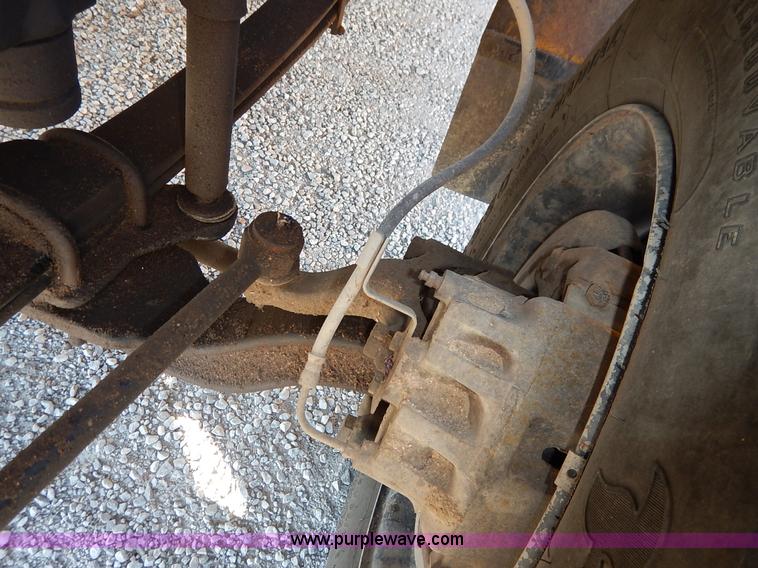 image for item K1651 1998 Chevrolet Blue Bird school bus