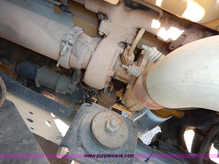 image for item K1651 1998 Chevrolet Blue Bird school bus