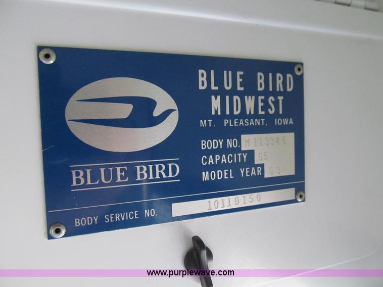 image for item K6250 2003 International 3800 school bus