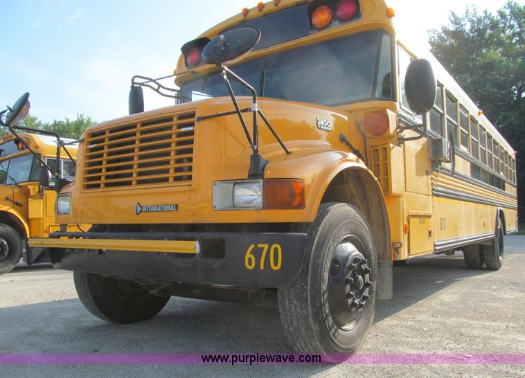 image for item K6251 2003 International 3800 school bus