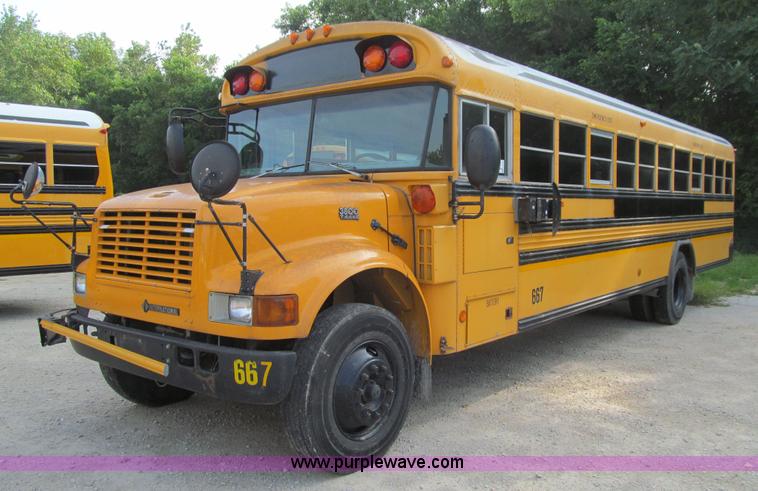 image for item K6253 2003 International 3800 school bus