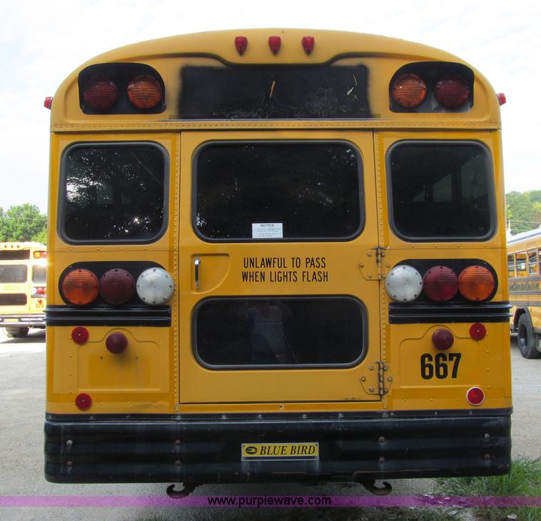 image for item K6253 2003 International 3800 school bus