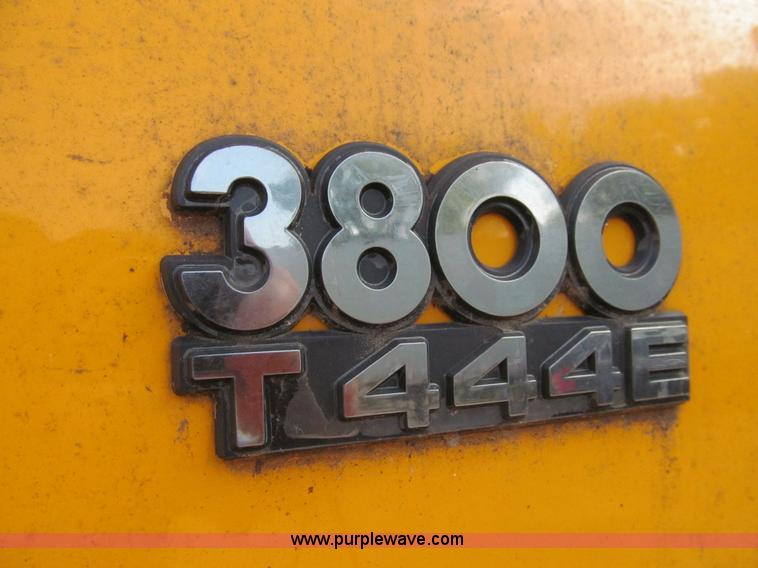 image for item K6253 2003 International 3800 school bus