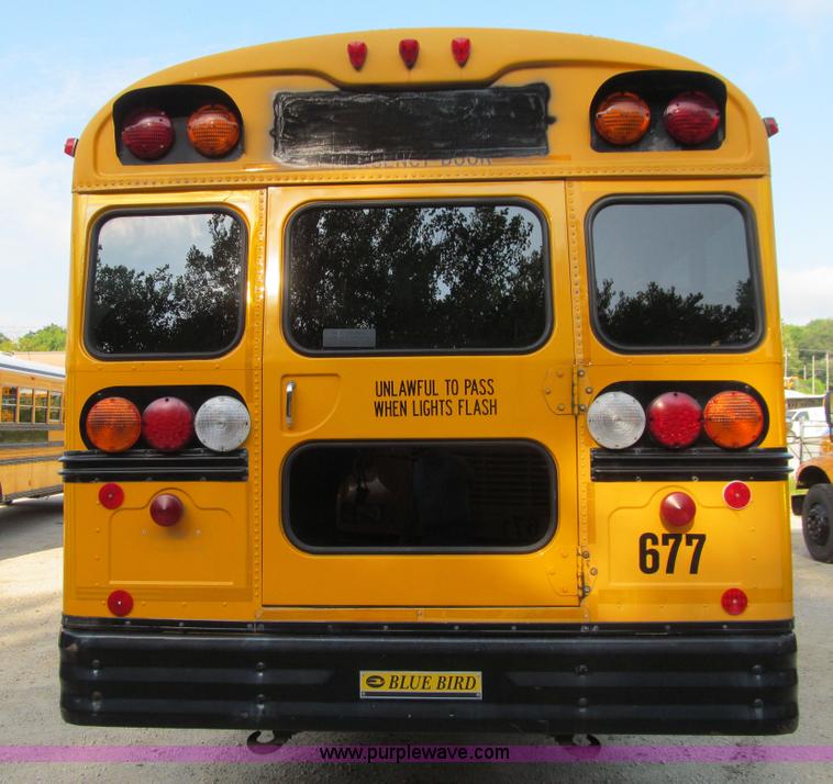 image for item K6254 2003 International 3800 school bus