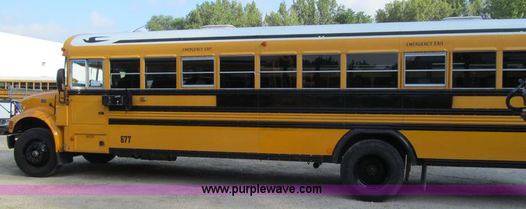 image for item K6254 2003 International 3800 school bus