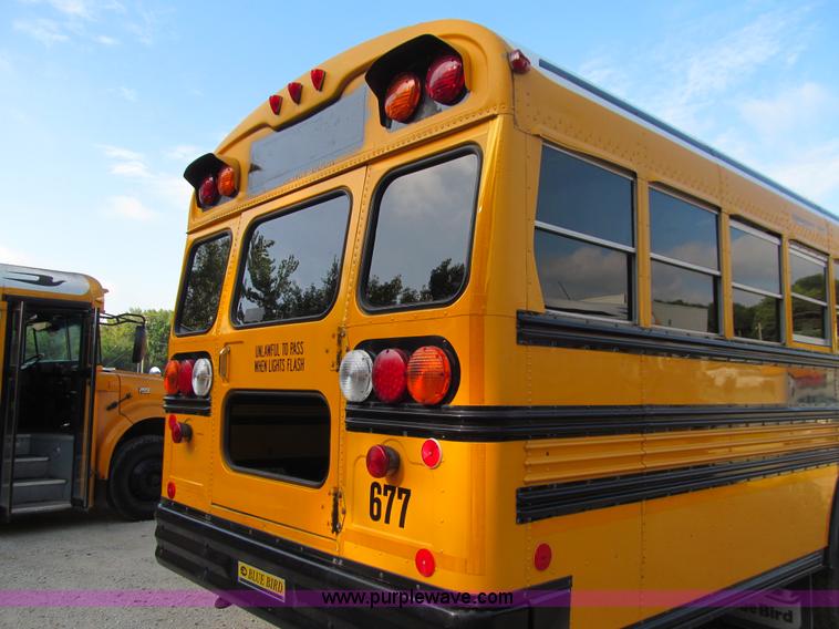 image for item K6254 2003 International 3800 school bus