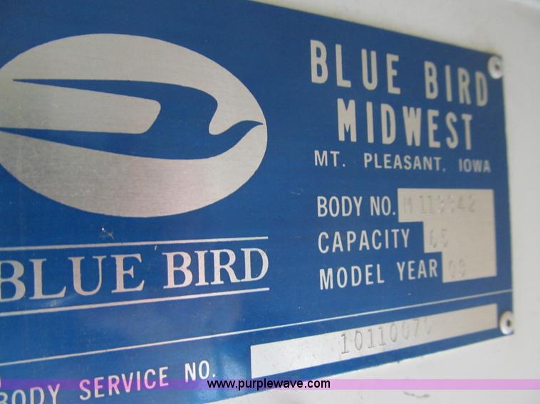 image for item K6254 2003 International 3800 school bus