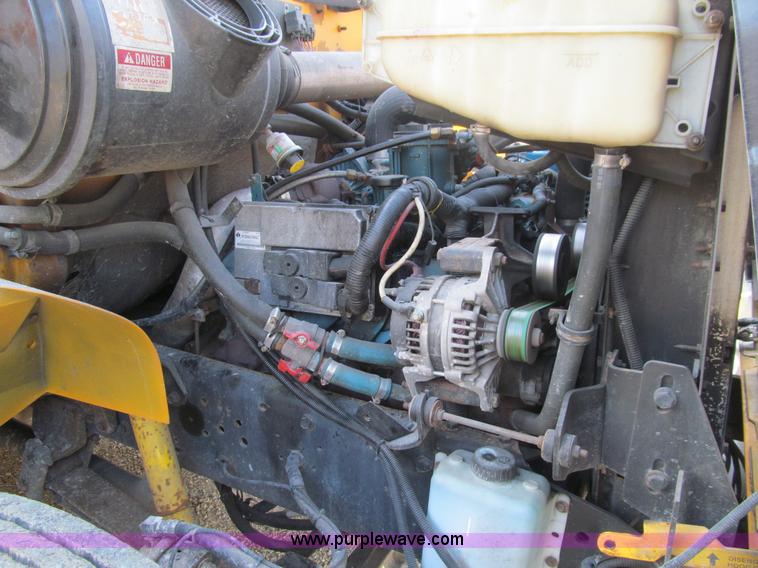 image for item K6254 2003 International 3800 school bus