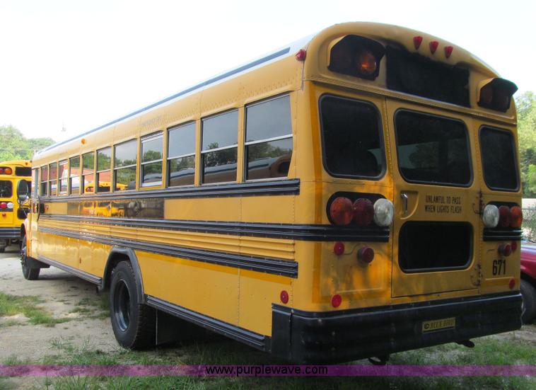 image for item K6255 2003 International 3800 school bus