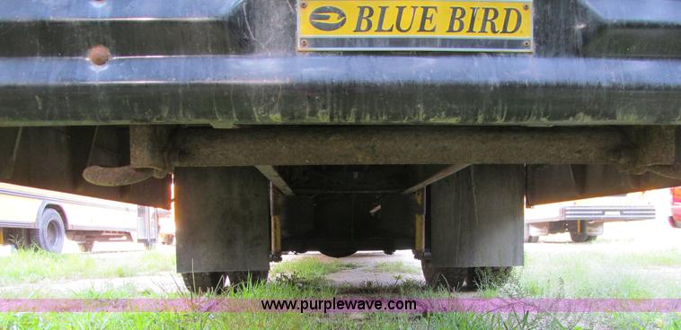 image for item K6255 2003 International 3800 school bus