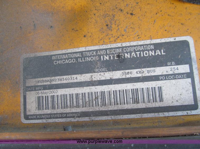 image for item K6255 2003 International 3800 school bus