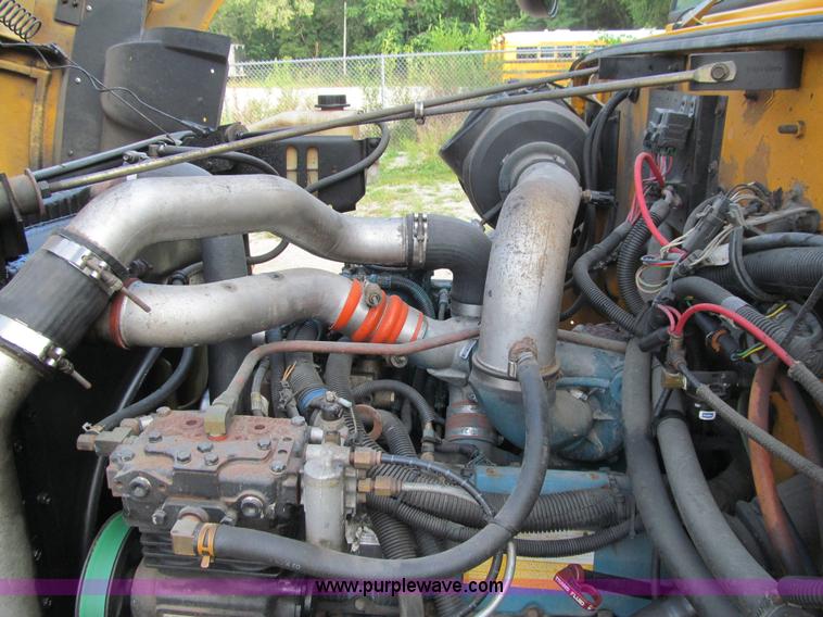 image for item K6255 2003 International 3800 school bus