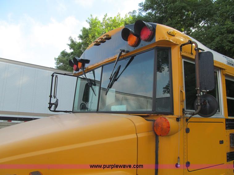 image for item K6257 2005 Freightliner FS65 school bus