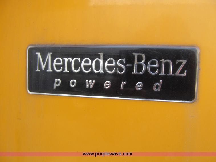 image for item K6257 2005 Freightliner FS65 school bus