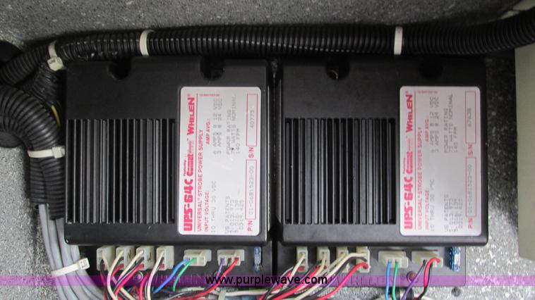 image for item L5253 2004 Ford F350 Super Duty ambulance