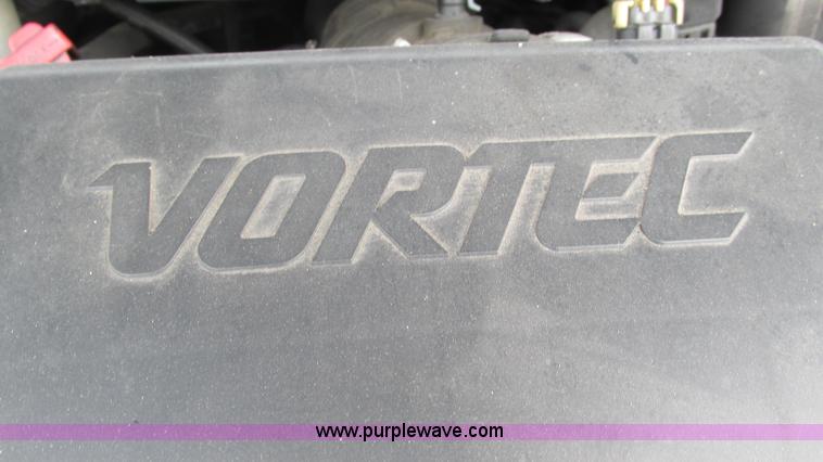 image for item L5254 2002 Chevrolet Astro van