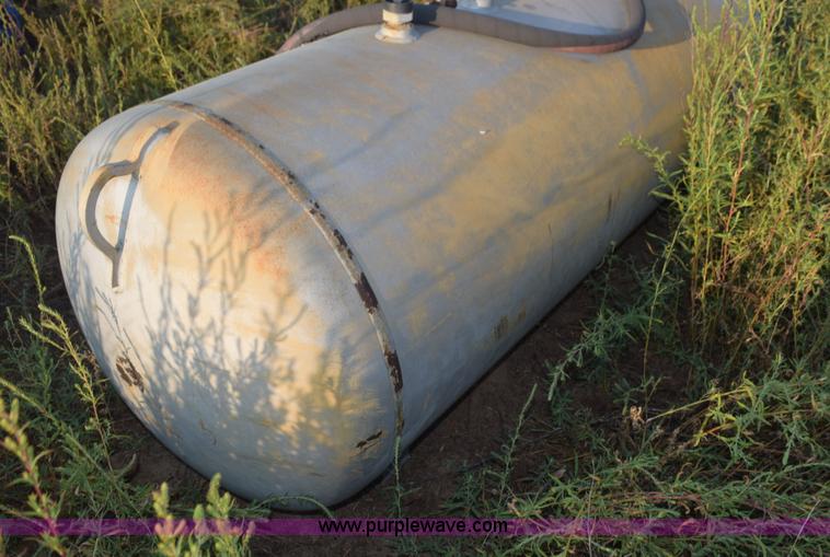 image for item L5801 1987 American Welding propane tank