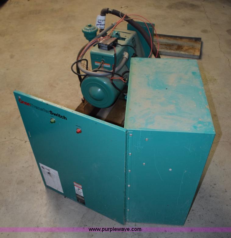 image for item L5805 Onan 2.5 generator set