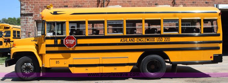 image for item L5810 1998 Chevrolet school bus