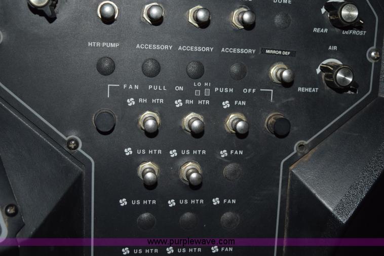 image for item L5810 1998 Chevrolet school bus