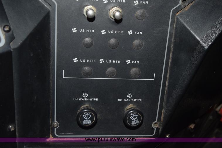 image for item L5810 1998 Chevrolet school bus