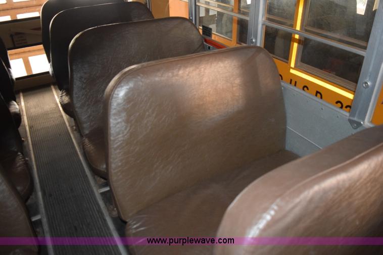 image for item L5810 1998 Chevrolet school bus