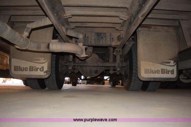 image for item L5810 1998 Chevrolet school bus