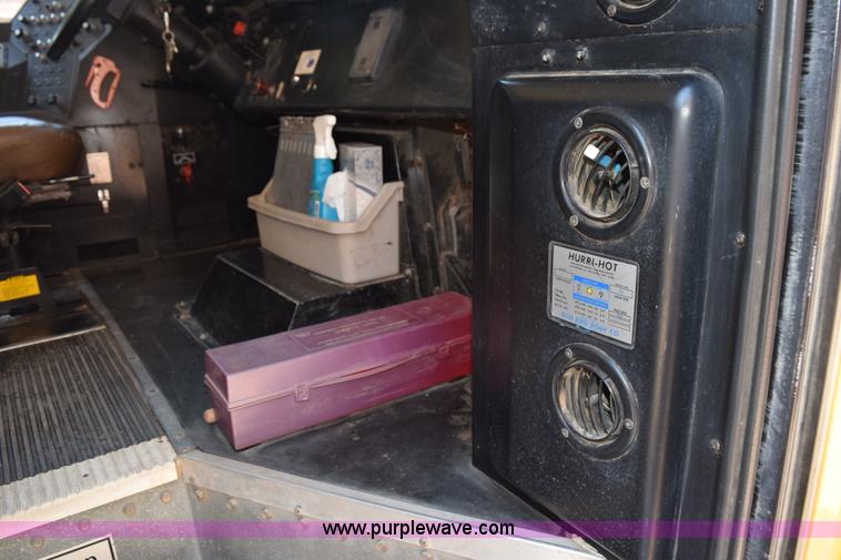 image for item L5811 1997 Chevrolet B7 school bus