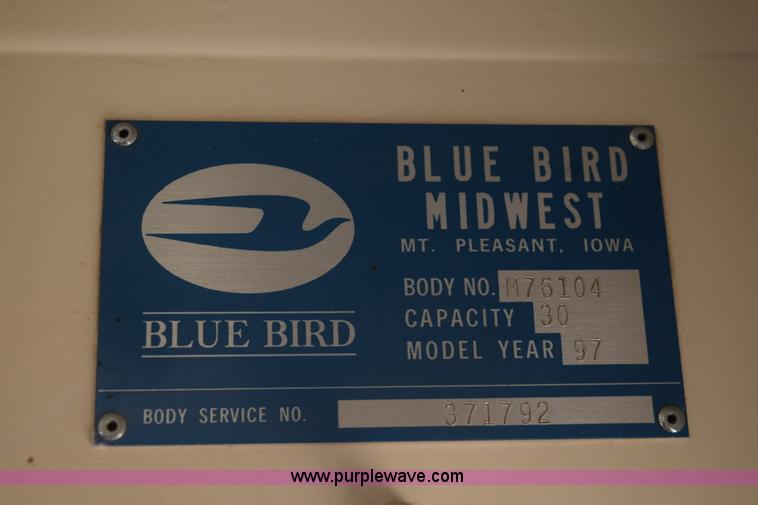 image for item L5811 1997 Chevrolet B7 school bus