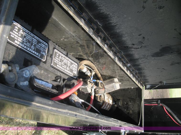 image for item L6330 2008 Hillsboro Tuff Loader dump trailer