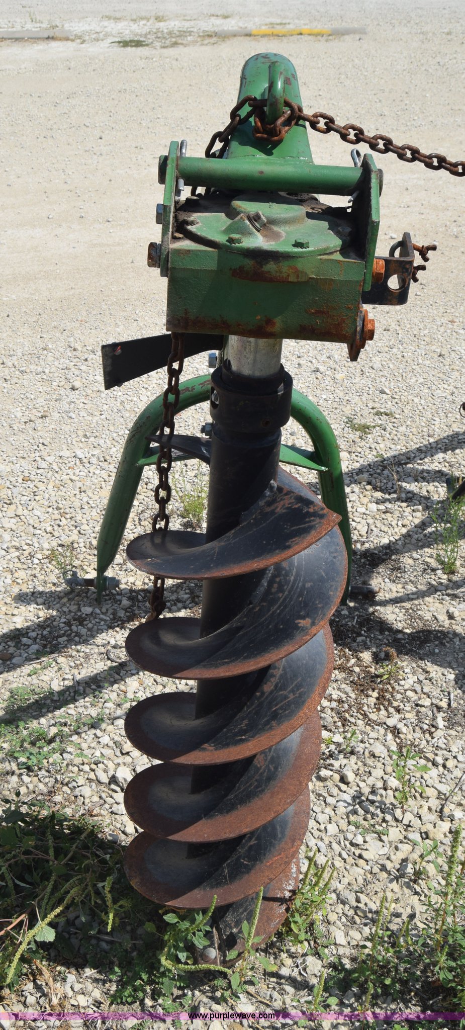 John Deere post hole auger in McPherson, KS Item J8127 sold Purple Wave