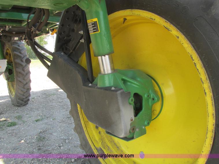 image for item A8853 2012 John Deere 4830 self-propelled sprayer