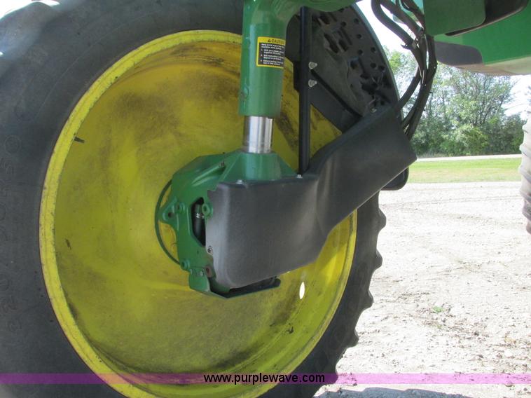 image for item A8853 2012 John Deere 4830 self-propelled sprayer