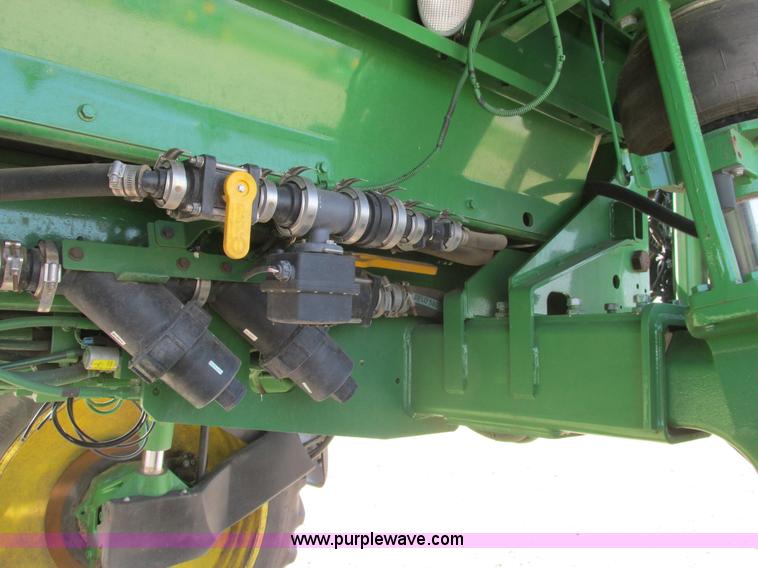 image for item A8853 2012 John Deere 4830 self-propelled sprayer