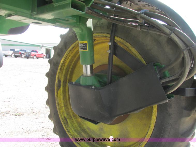 image for item A8853 2012 John Deere 4830 self-propelled sprayer