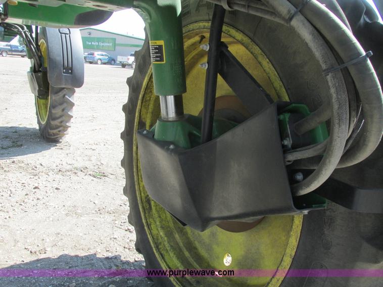 image for item A8853 2012 John Deere 4830 self-propelled sprayer