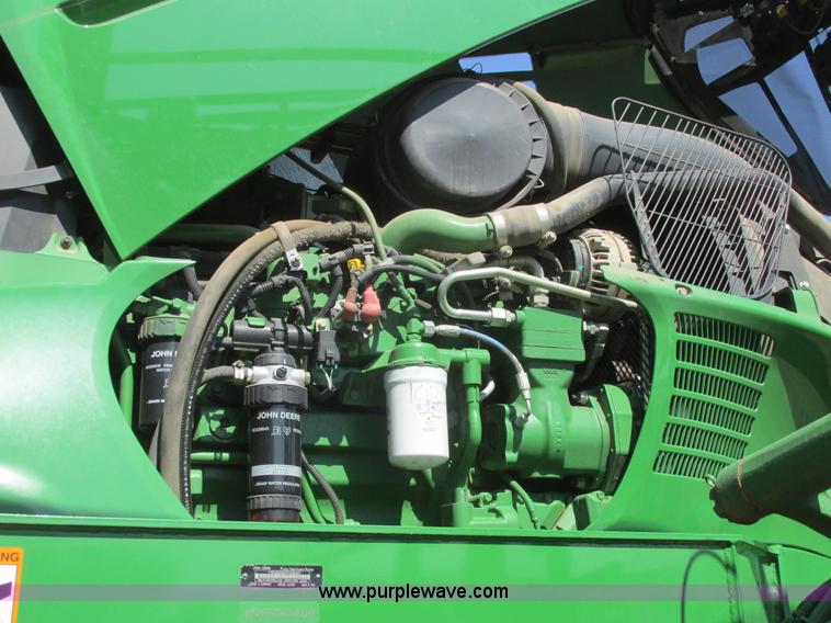 image for item A8853 2012 John Deere 4830 self-propelled sprayer