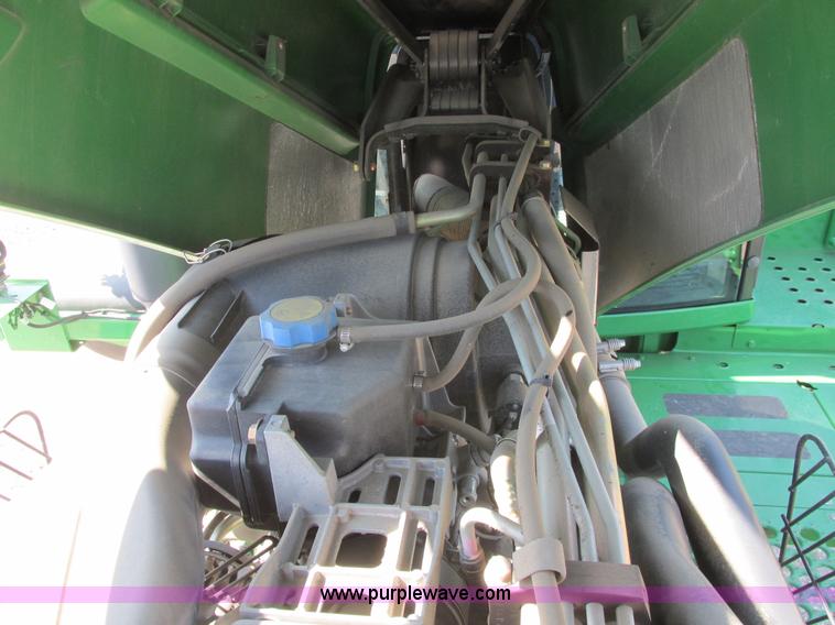 image for item A8853 2012 John Deere 4830 self-propelled sprayer