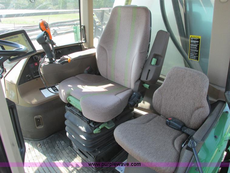 image for item A8853 2012 John Deere 4830 self-propelled sprayer