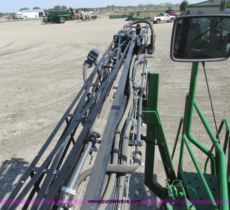 image for item A8853 2012 John Deere 4830 self-propelled sprayer