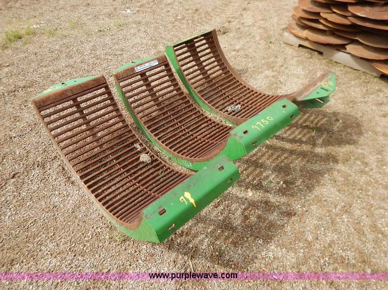 image for item BH9967 (3) John Deere 9750 concaves