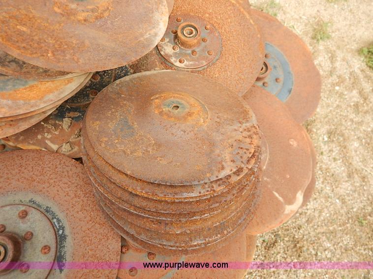 image for item BH9968 Assorted planter disks