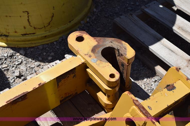 image for item BI9292 John Deere 9330 pan scraper hitch conversion