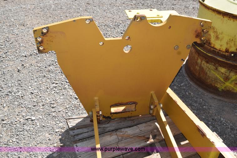 image for item BI9292 John Deere 9330 pan scraper hitch conversion