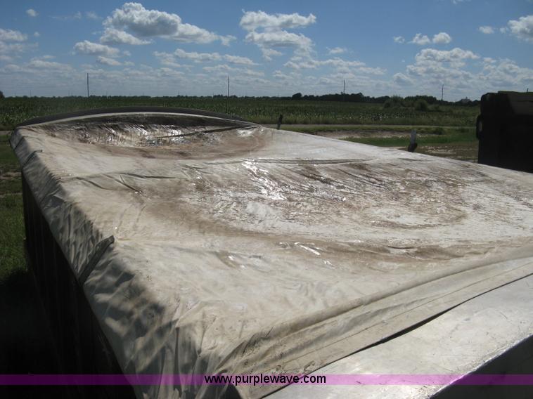 image for item BR9501 Omaha Standard grain bed