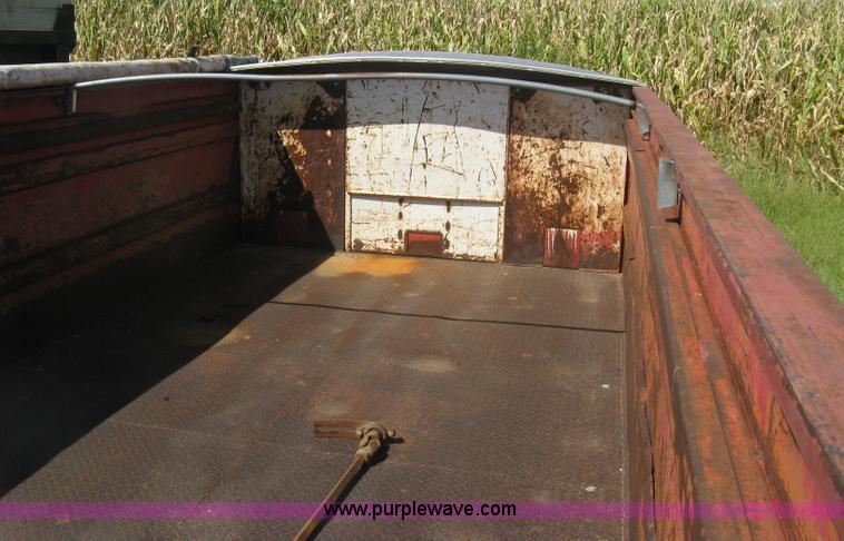 image for item BR9501 Omaha Standard grain bed