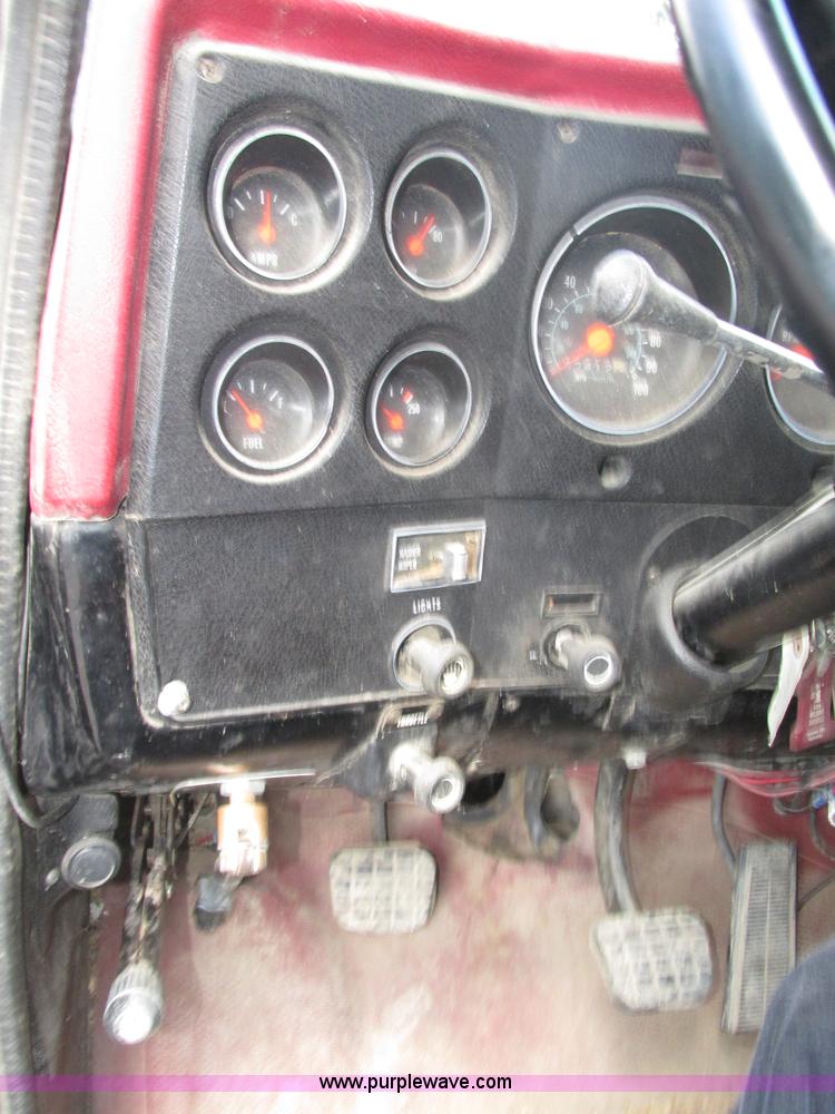 image for item H1155 1979 Chevrolet Scottsdale C70 grain truck