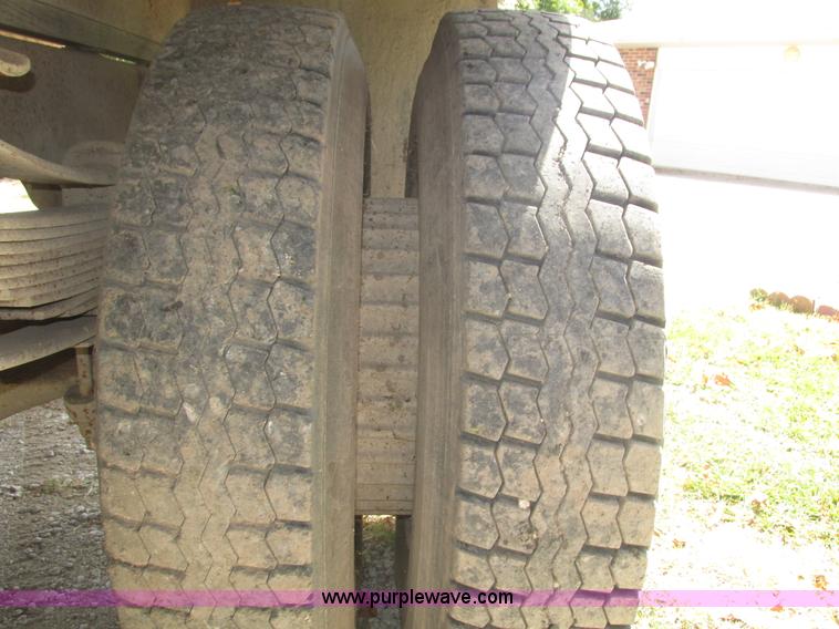 image for item H1155 1979 Chevrolet Scottsdale C70 grain truck