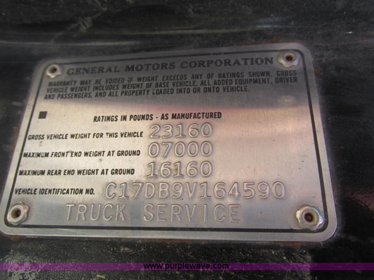 image for item H1155 1979 Chevrolet Scottsdale C70 grain truck